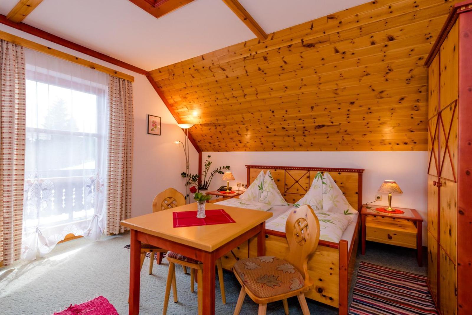 Almidylle Sabathy Hotel Obdach Ruang foto